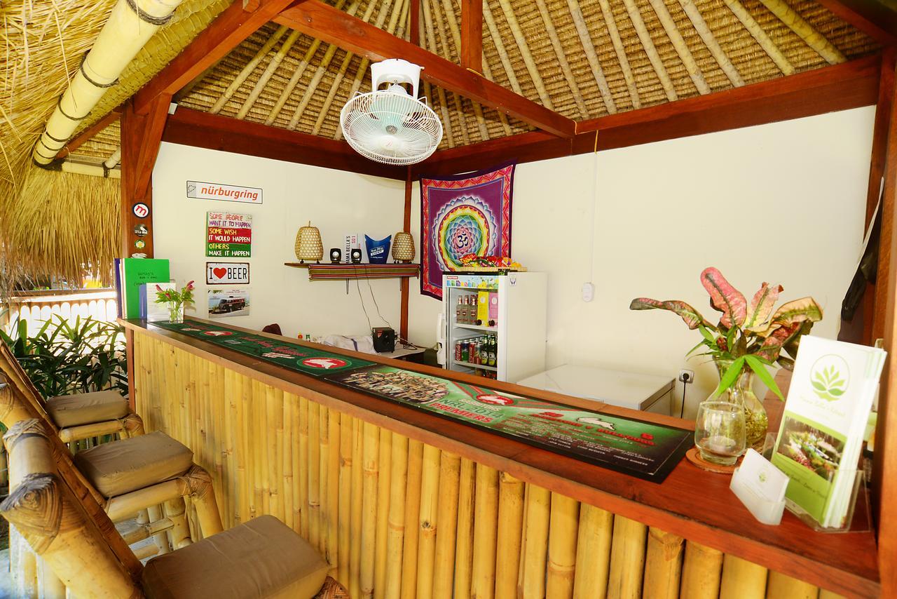 Mama Bella'S Retreat Senggigi Exterior foto