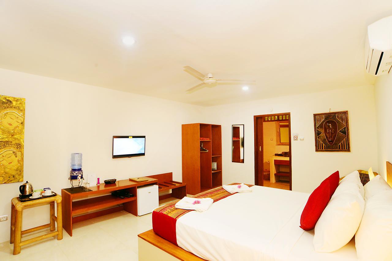 Mama Bella'S Retreat Senggigi Exterior foto