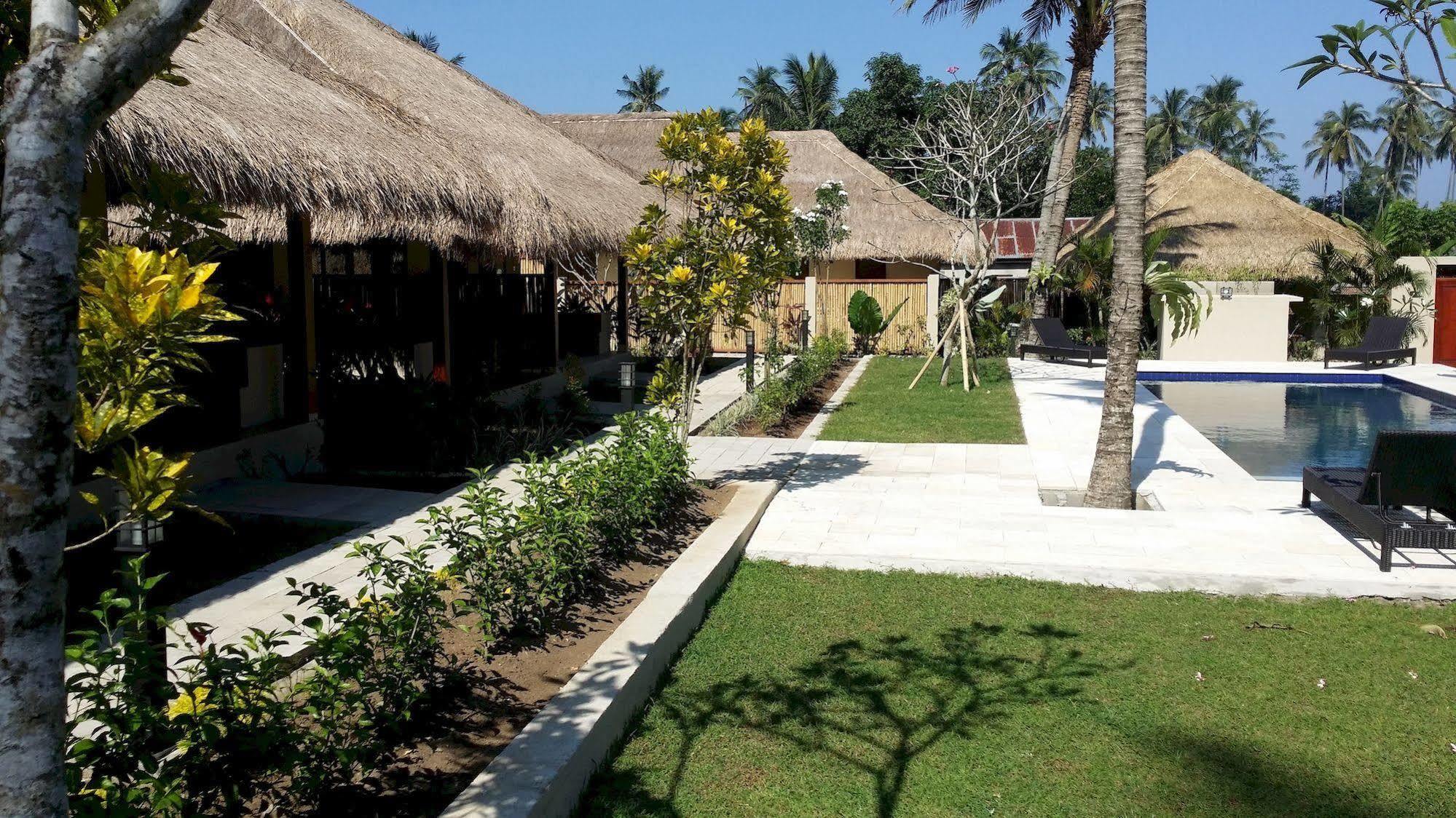 Mama Bella'S Retreat Senggigi Exterior foto